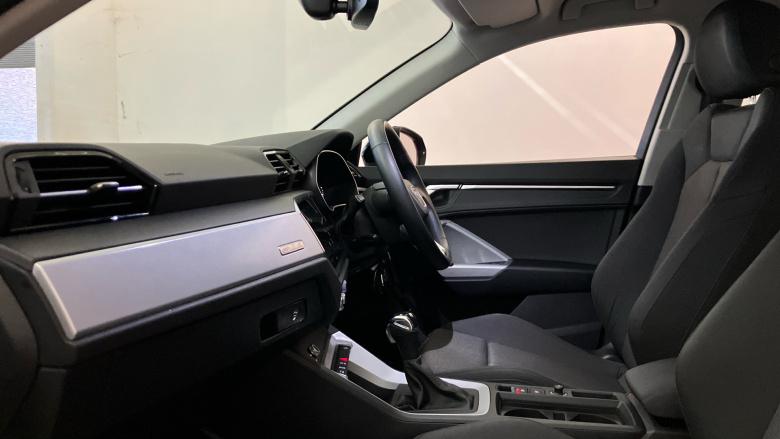 Audi Q3 35 TFSI Sport 5dr S Tronic Petrol Estate